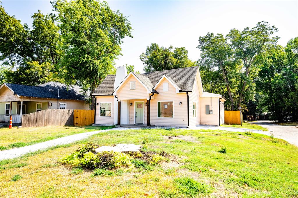 Come look at this fully remodeled 3-bedroom, 2-bathroom home that's less than half of a mile from Downtown Sulphur Springs. This 1,834 square home offers a large living area, spacious kitchen and a dreamy primary suite. It has a large backyard perfect for a play set, pets or adding gated parking off the back patio. The back patio is perfect for entertaining or relaxing at the end of the day. The floor plan makes this property set up to easily be converted to office space. Improvements include: new HVAC, new plumbing, new electrical, new water heater, adding spray foam insulation, new privacy fencing and more.