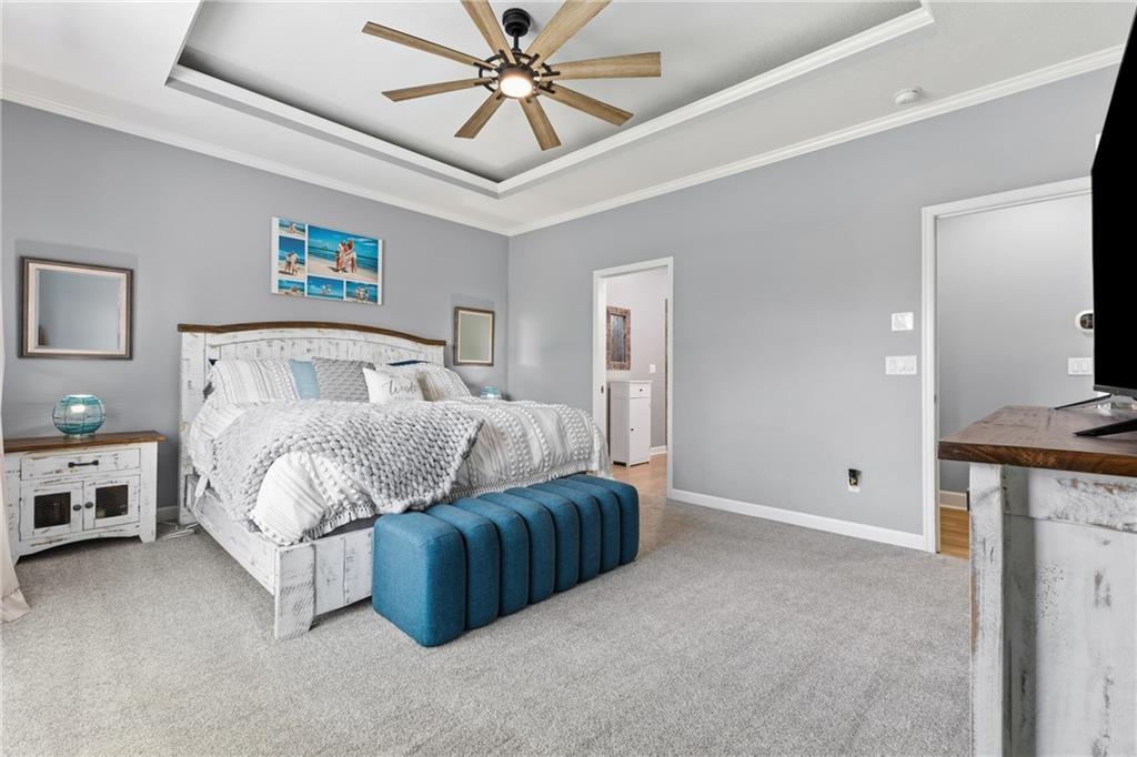 10512 N Euclid Avenue