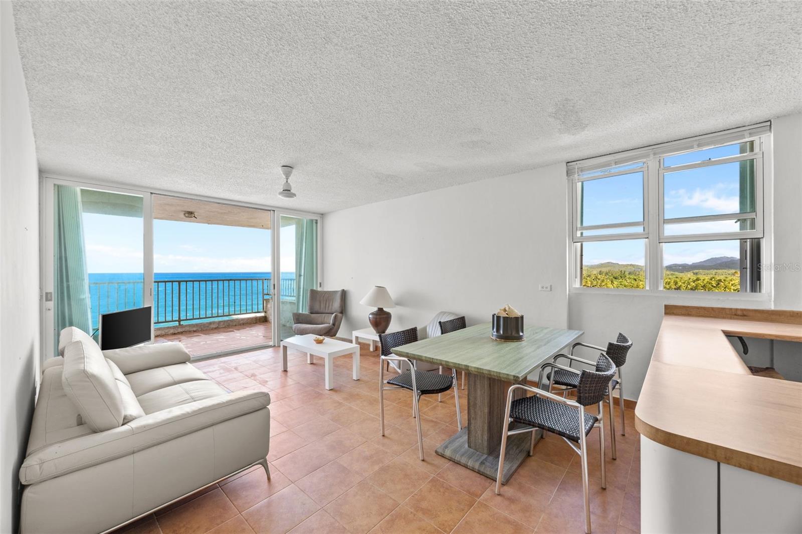 3 Bedrooms | 2 Bathrooms | 1 Parking | 1,303 Sq Ft. - Offers considered Property Highlights: Spectacular ocean and coastline views from the balcony; Bright and spacious living & dining area; Full kitchen layout with ocean views; Beautiful pool for its residents; Steps from the beach; Security 24/7; Prime location near Luquillo Kiosks; and Ideal as residence, vacation home, or investment property. Send message for more pictures and any other information. Características: Espectacular vista al océano y a la costa; Amplia y luminosa sala y comedor; Cocina equipada con vista al mar; A pasos de la playa Piscina para los residentes; Seguridad 24 horas; Ubicación privilegiada cerca de los Kioscos de Luquillo; y deal para residencia, casa de vacaciones o inversión. Listing Agent: Lic.Noel Gonzalez Lic.14210