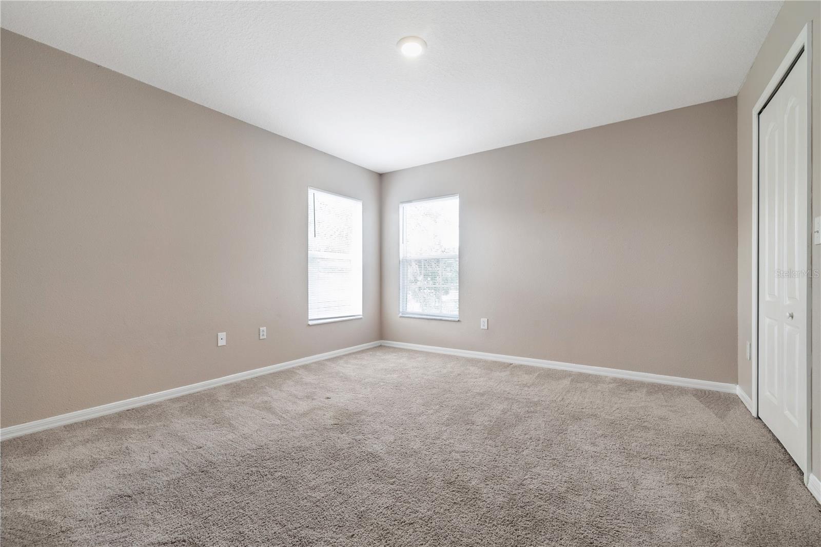 18055 Glastonbury Lane