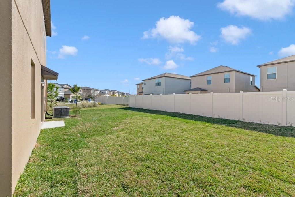 7235 Ronnie Gardens Court