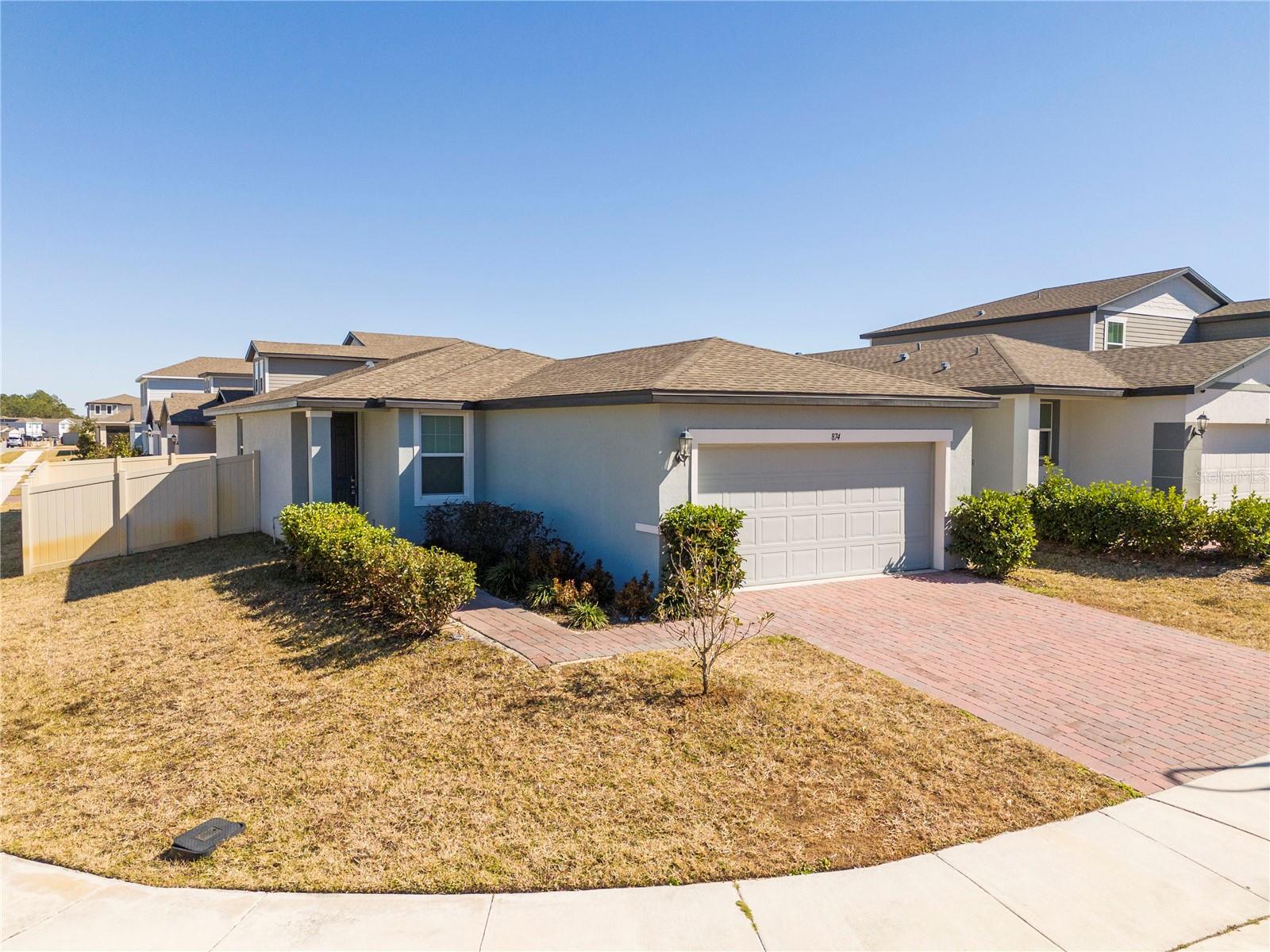 874 Rivers Crossing Street