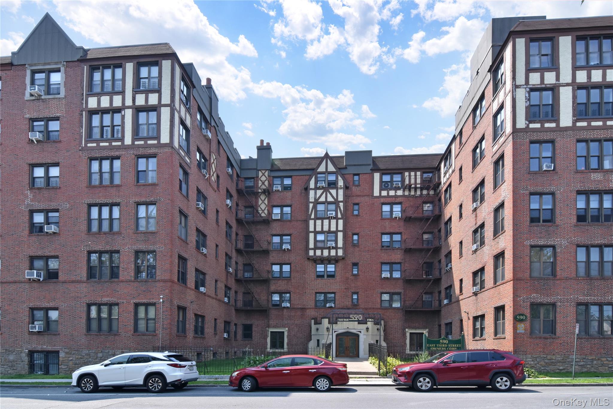590 E 3rd Street 4C