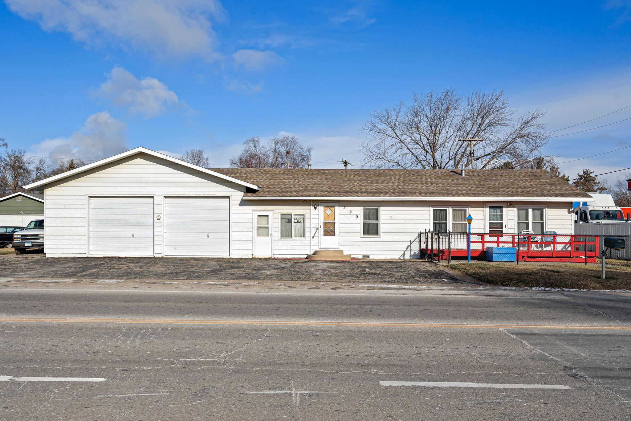 3-web-or-mls-220-20th-st-nw.jpg