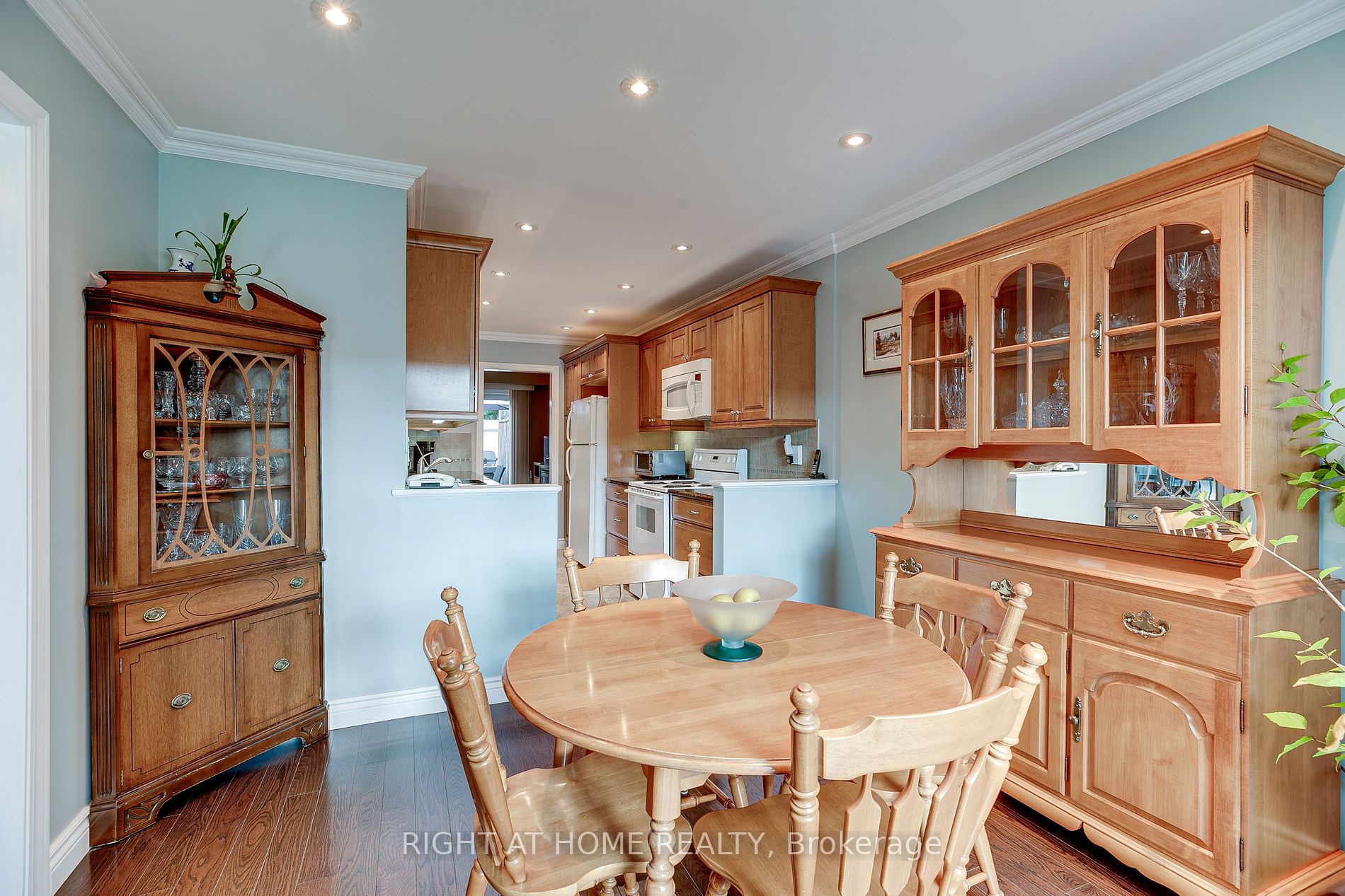 86 Castle Rock Dr