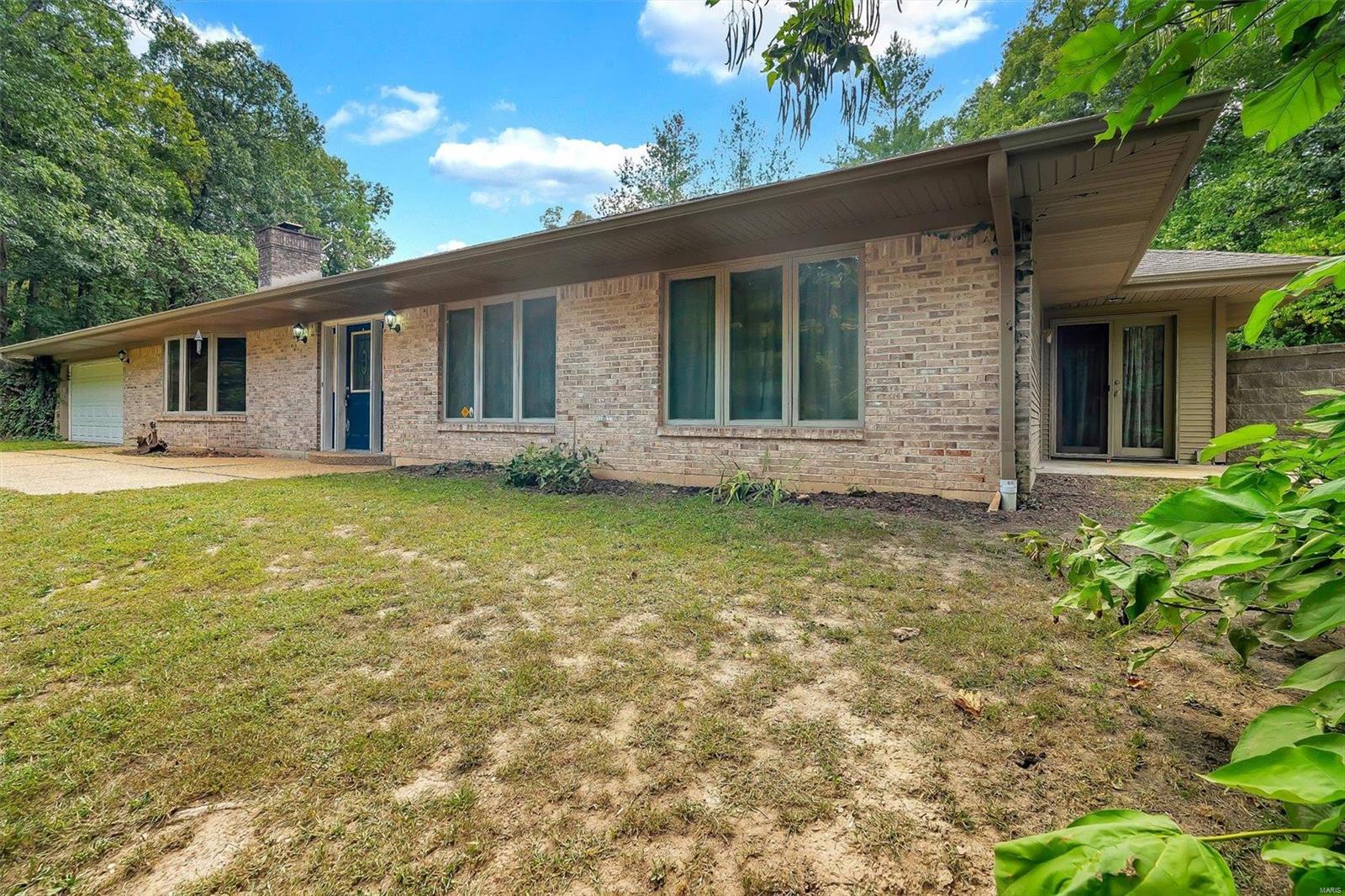 Residential for sale in Pacific, Missouri, 23055330