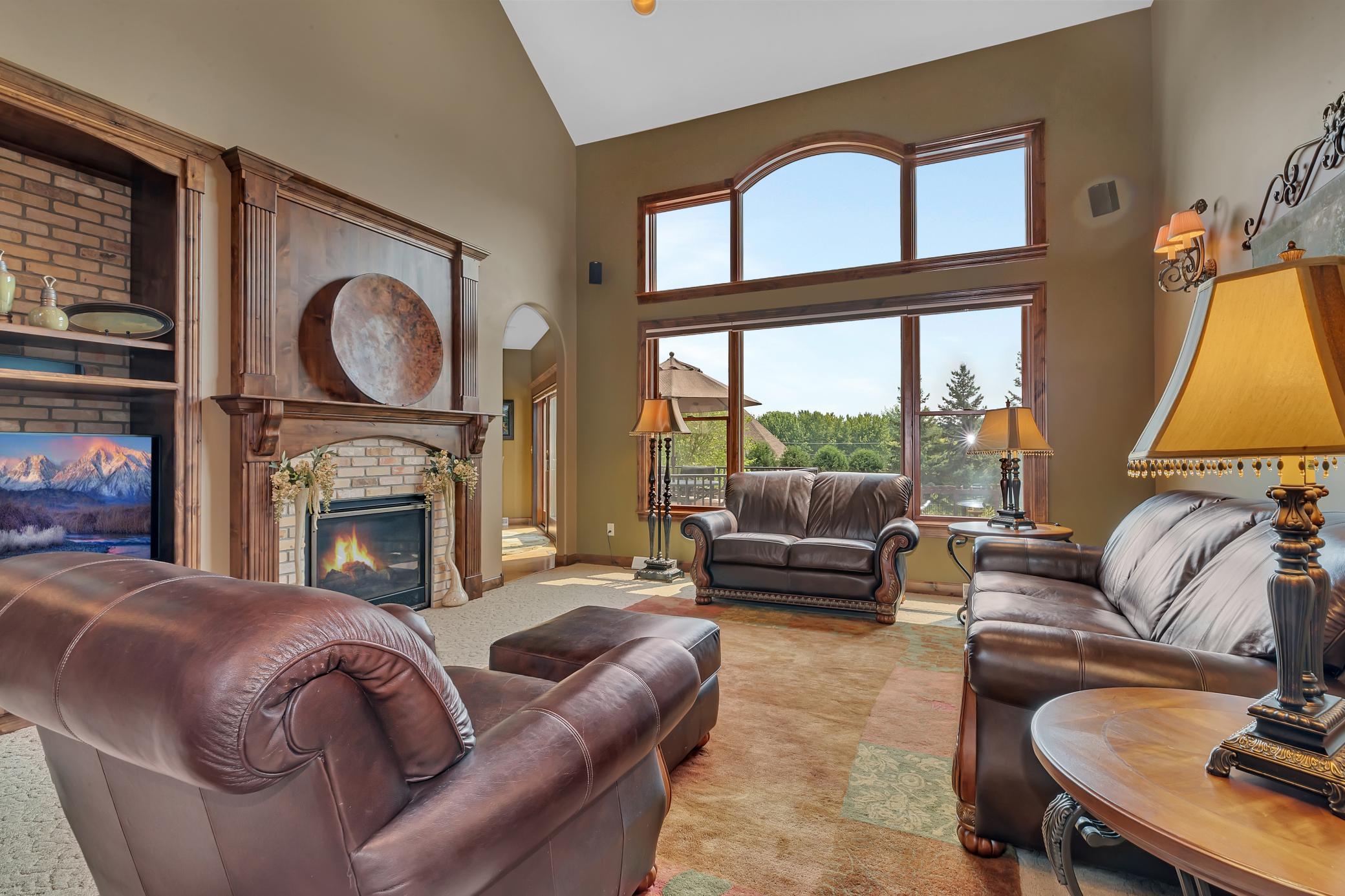 2255 Chelmsford Lane