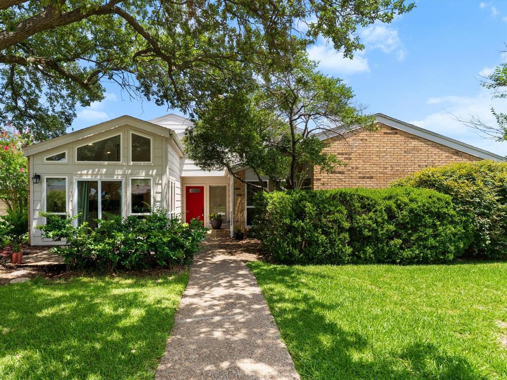 Come see this captivating 4 Bedroom Home that includes 2 Flex Spaces and a pool! Natural light pours in from every angle & the flow of the home is an Entertainers Dream! Spread out w family and friends and just enjoy life together! Exceptional Room Sizes, Grassy Back Yard Area In Addition to Pool. New Windows, Tankless Water Heater,  No HOA dues. Great neighborhood with mature trees! Highly sought after schools! 25 Minutes away from Downtown Dallas.