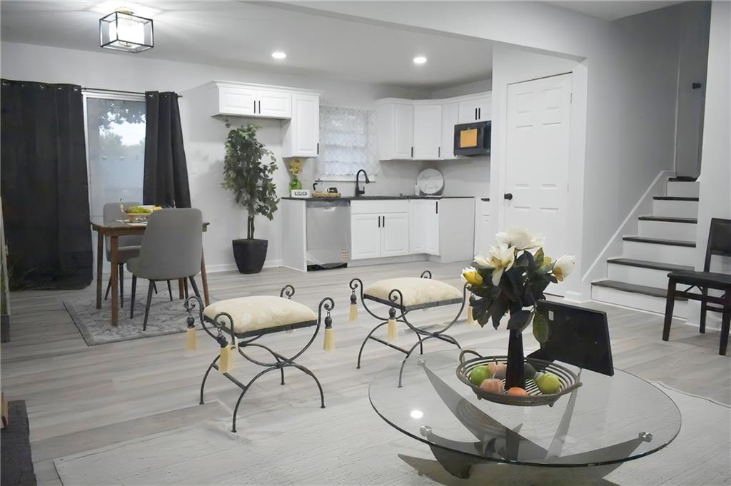 1212 SE Briarcroft Street