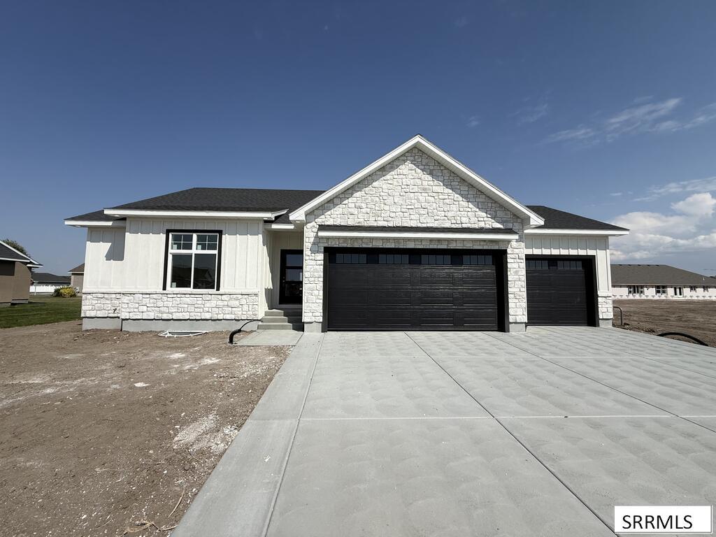 566 Stonebridge