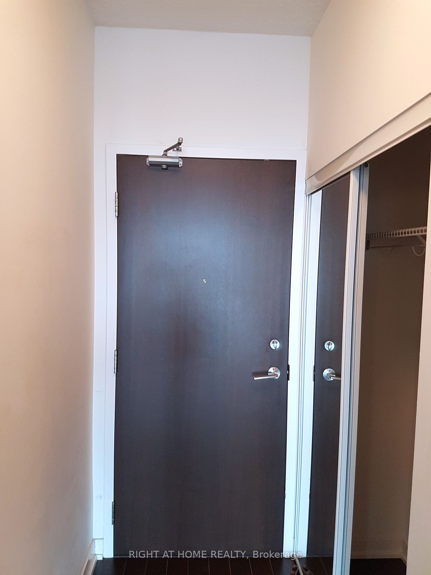 38 Dan Leckie Way 1815