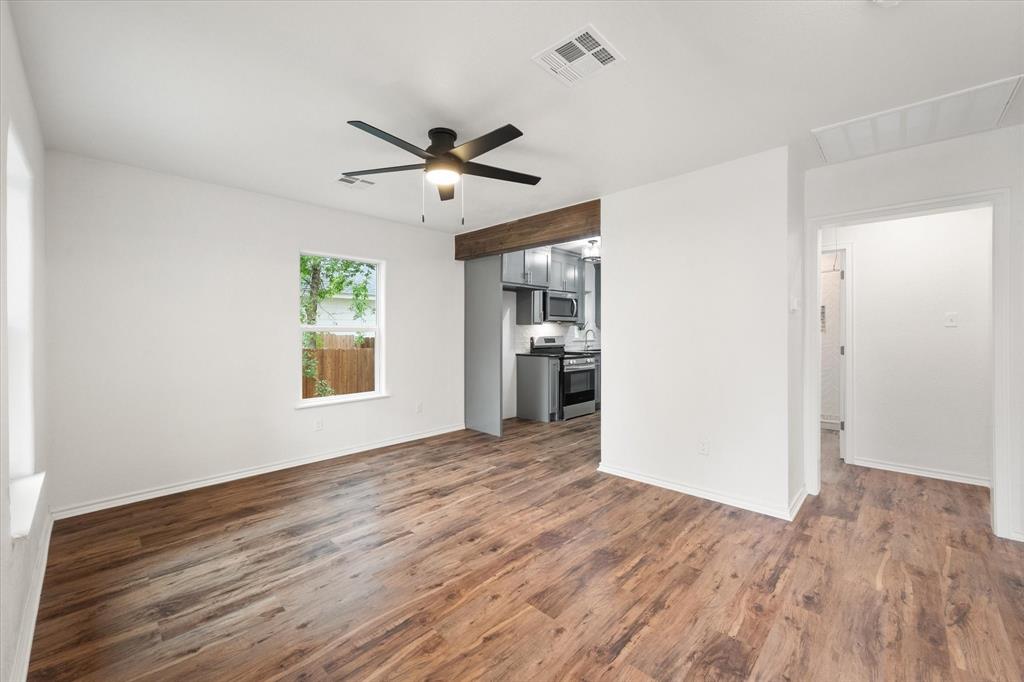 1111 N 11th Street