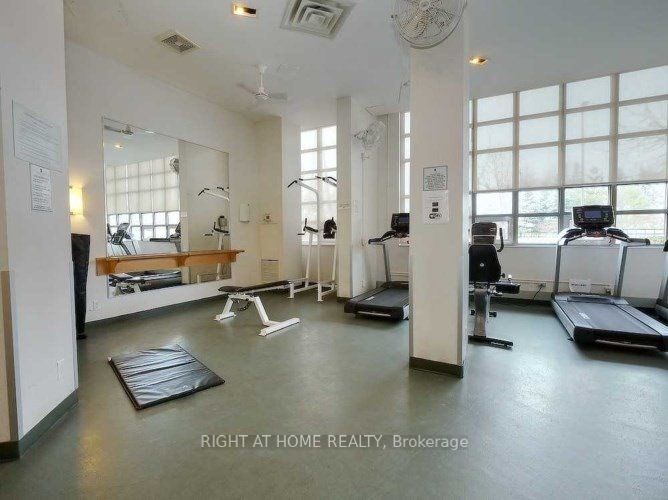 503 Beecroft Rd 1011