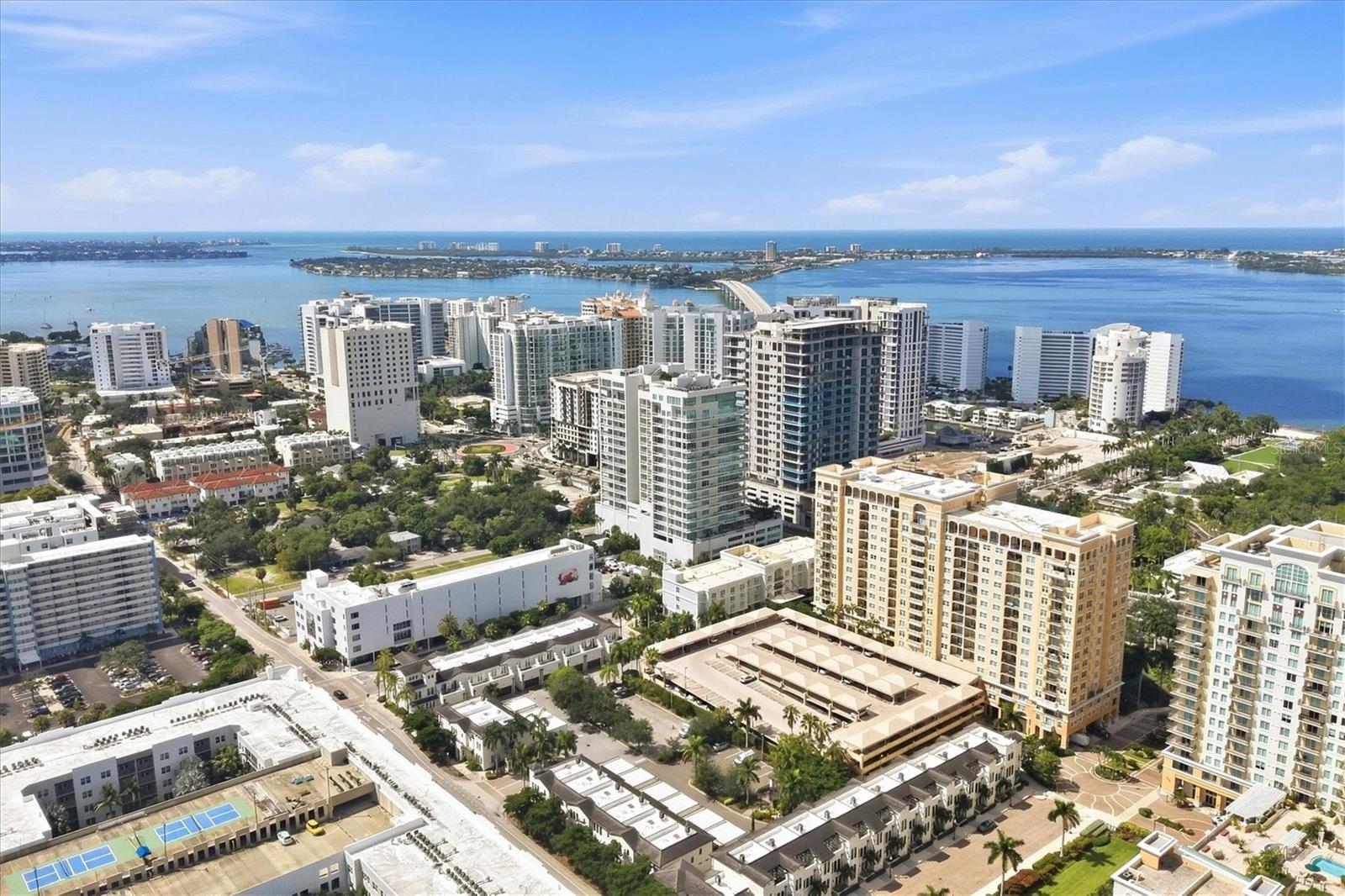 750 N Tamiami Trail 517