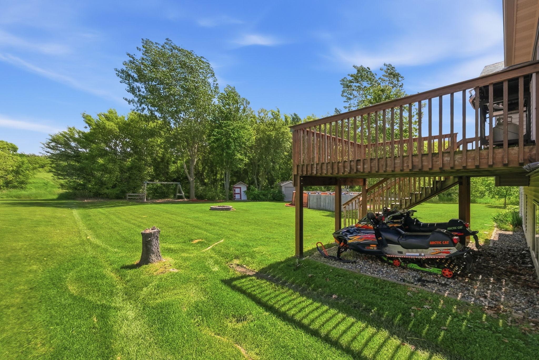 1306 Iris Lane NE