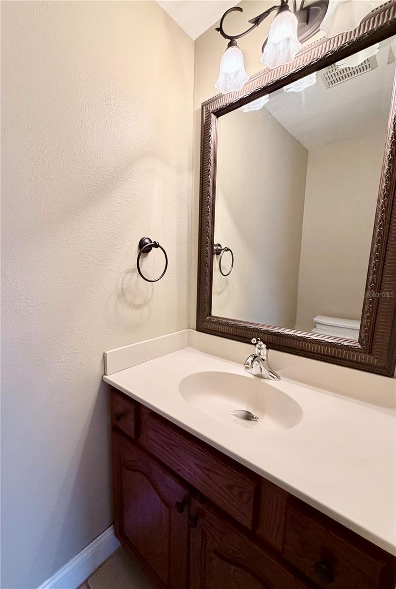 2700 Bayshore Boulevard 2108