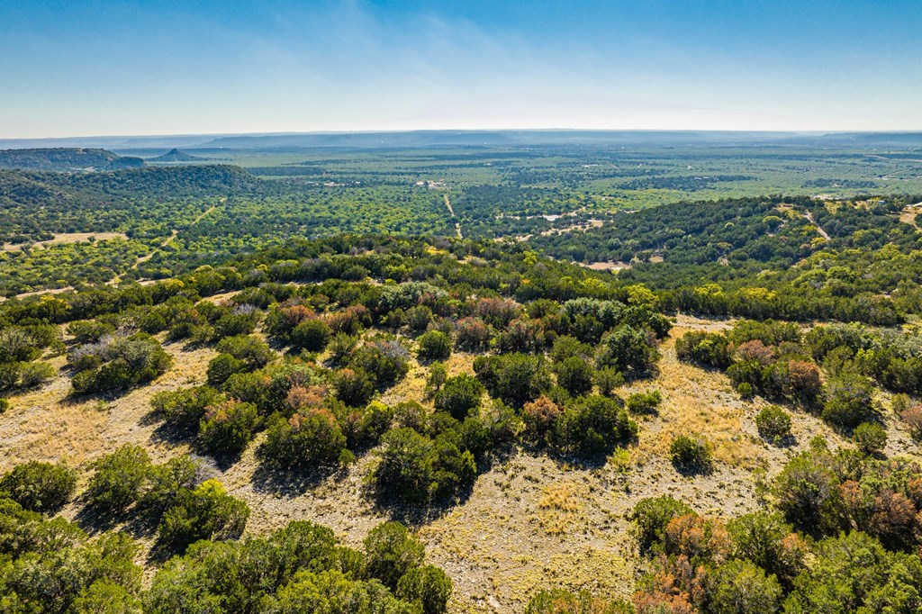 29 NE Big Draw Drive