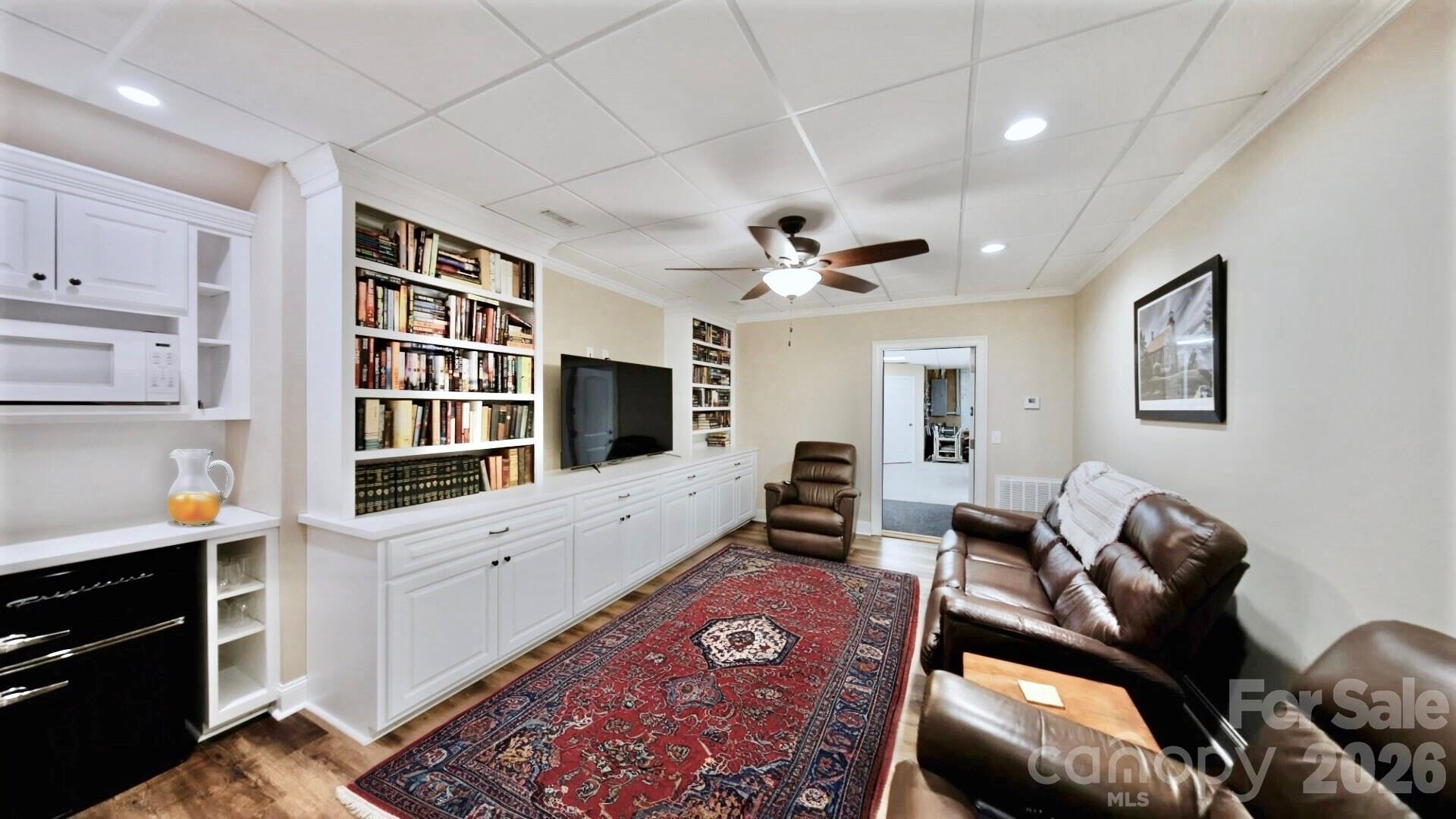 1510 Royal Lane