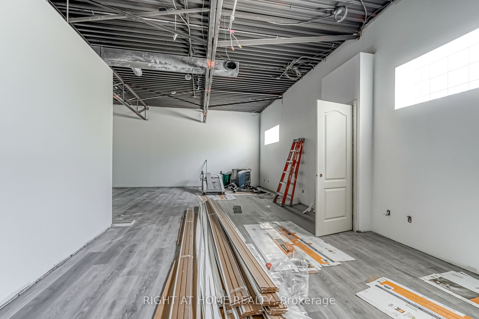 214 Randall St