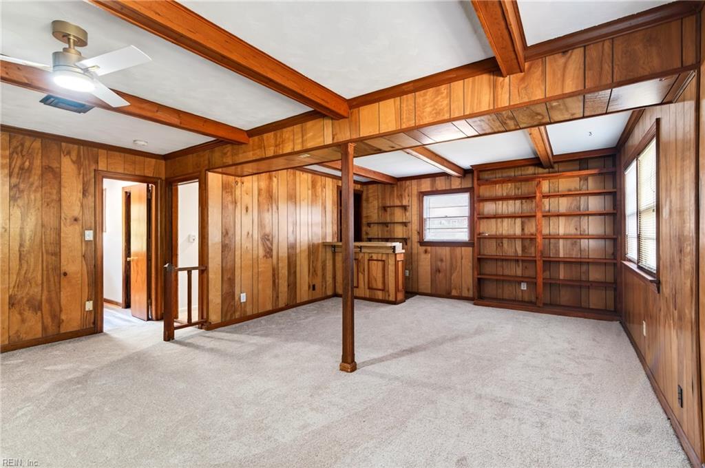 2 Larchmont Crescent