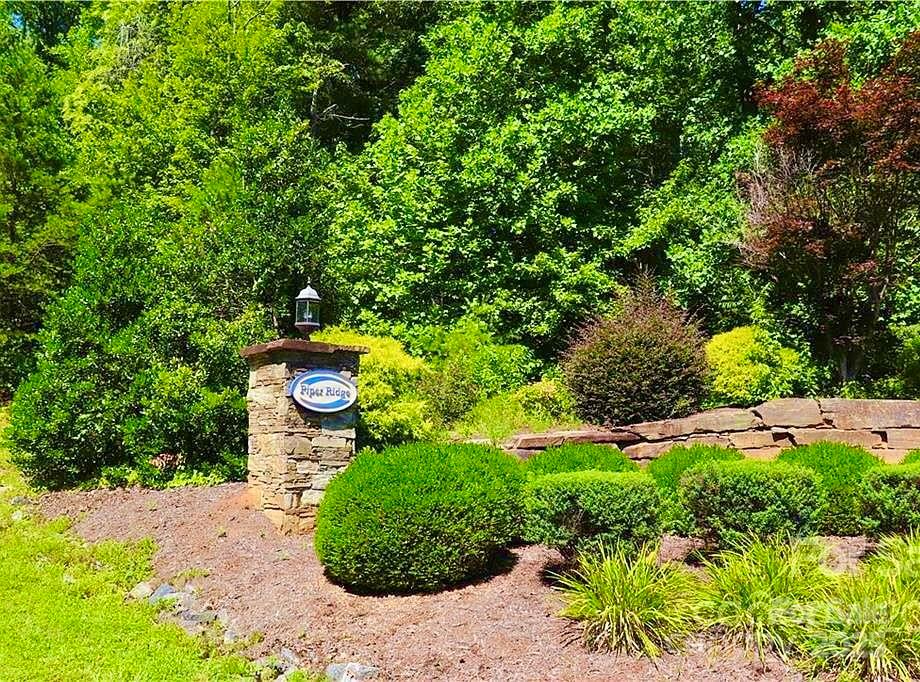 2102 Piper Ridge Drive