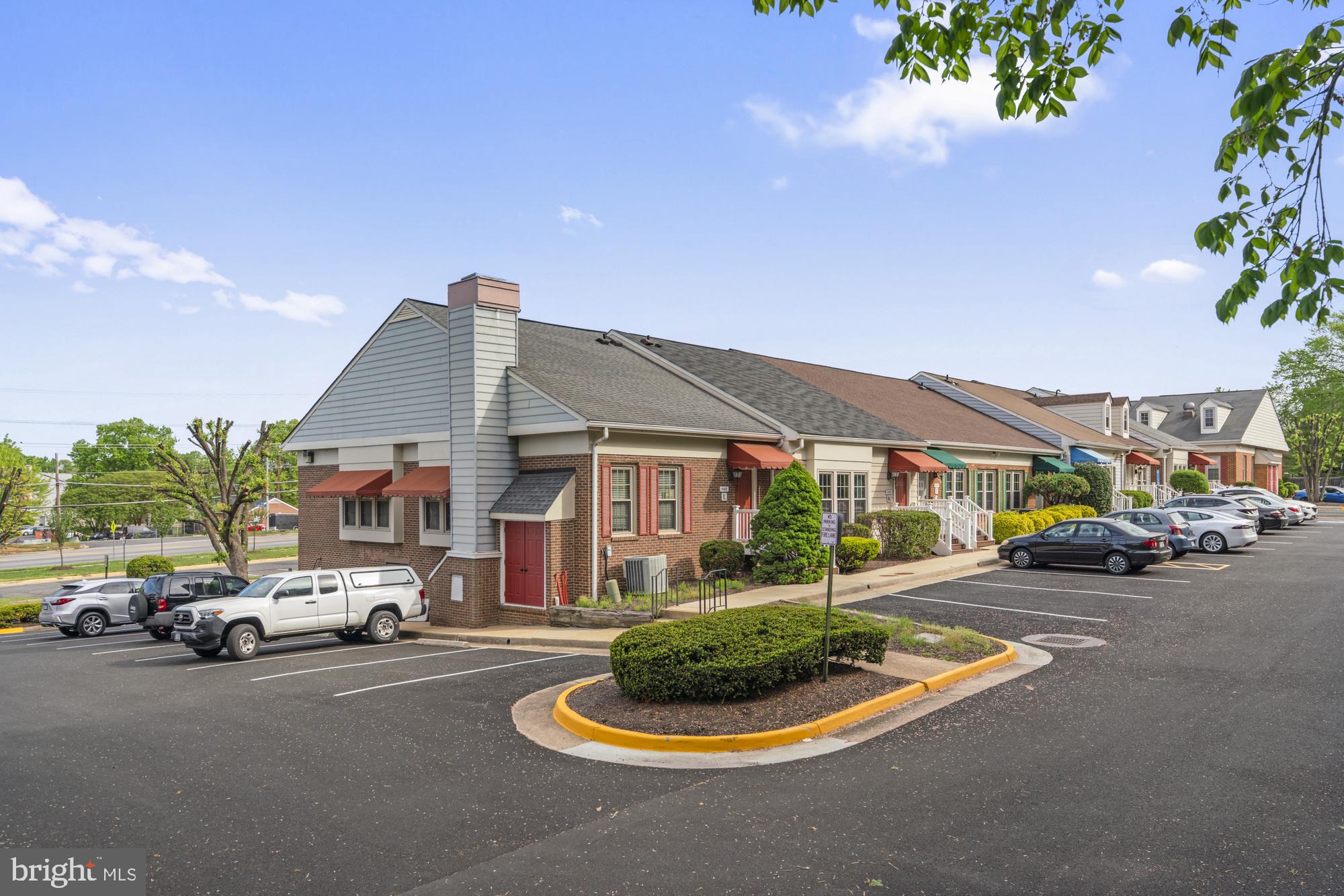 8403 Richmond Highway