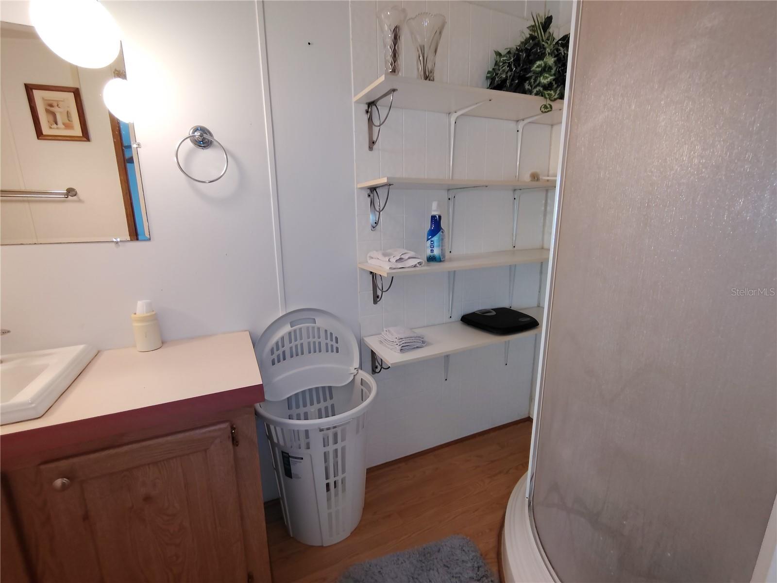 52 Outlet Drive