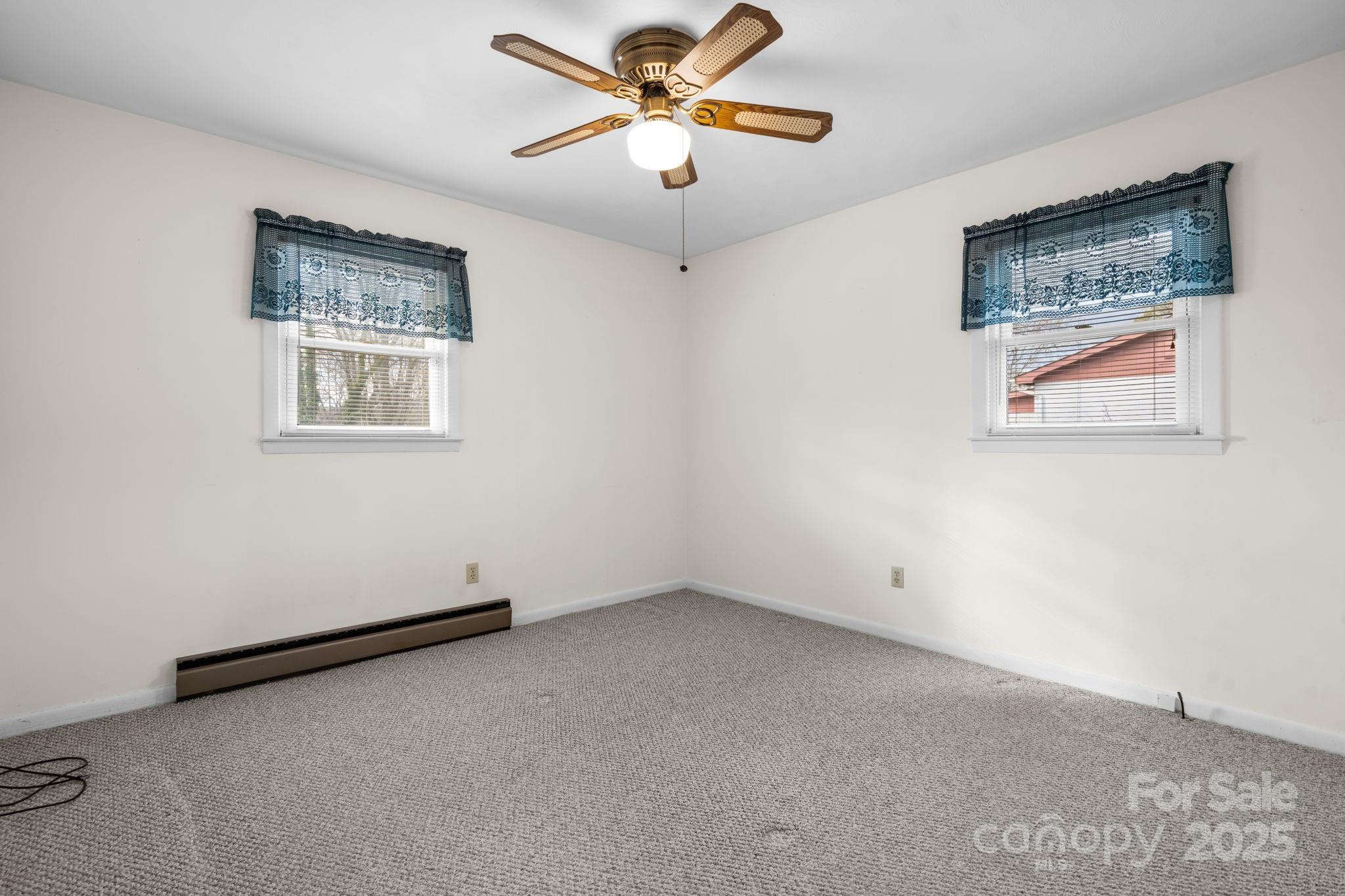 902 Greenwood Place