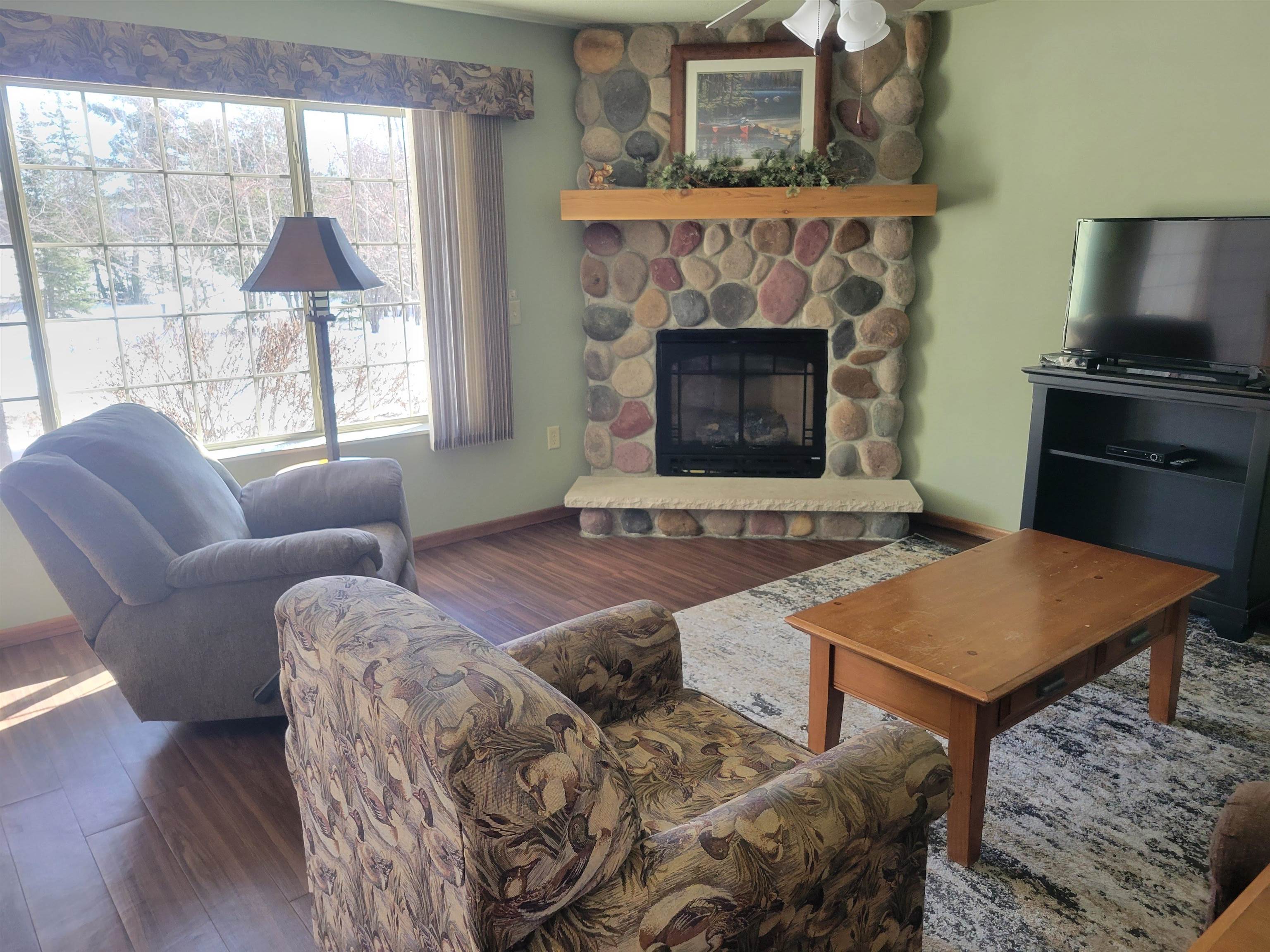 2012 Wild Eagle Lane 128