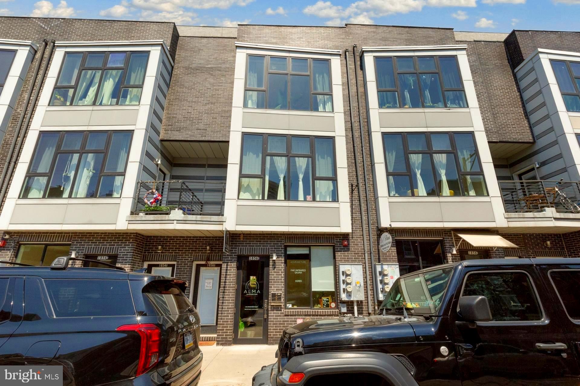 1856 Frankford Ave  