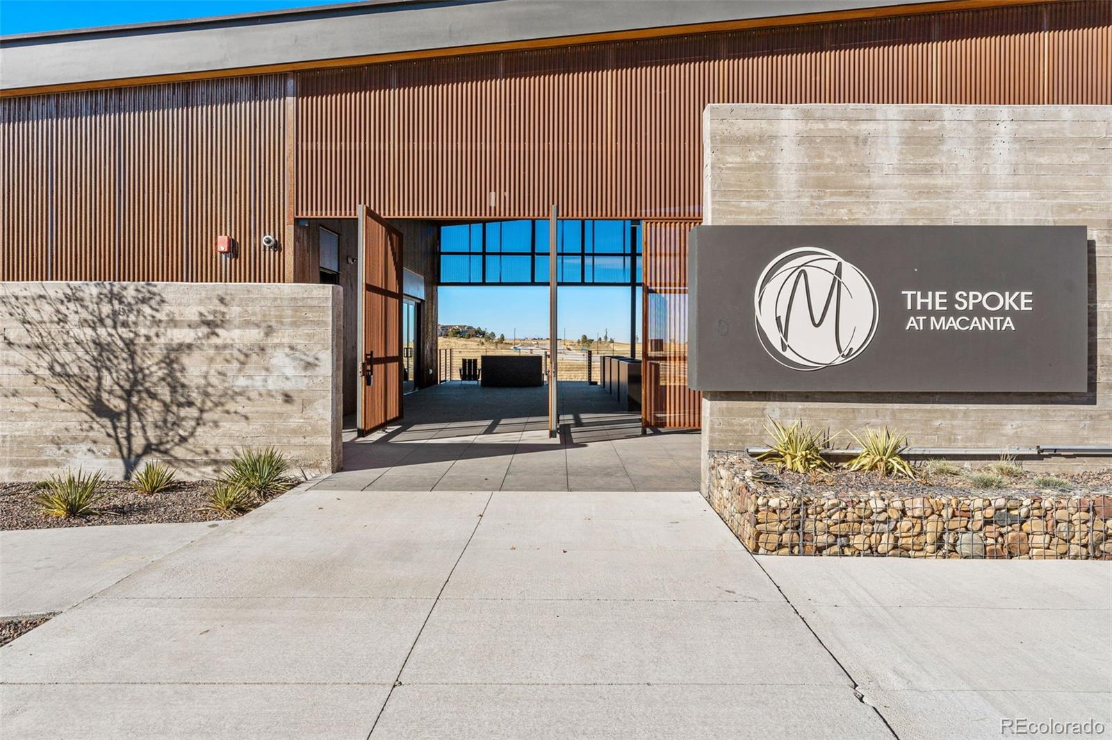 3813 Freestone Point