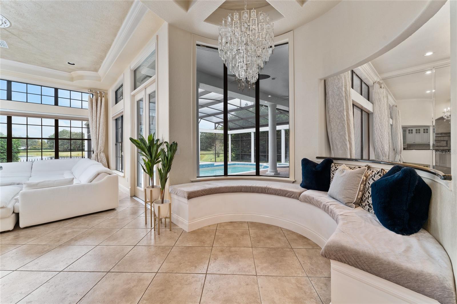 6221 Blakeford Drive