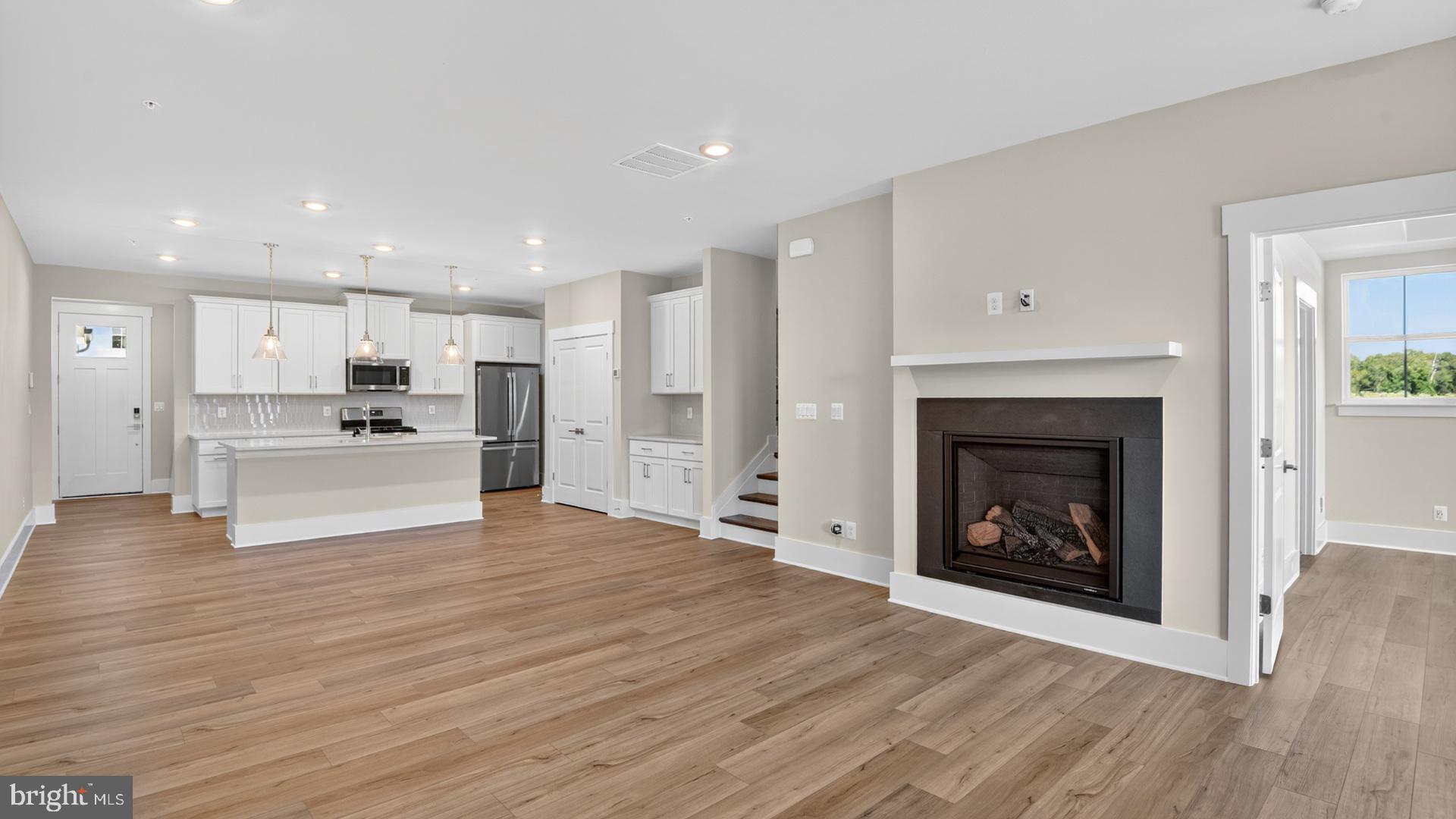 3700 Elizabeth Riv Dr  