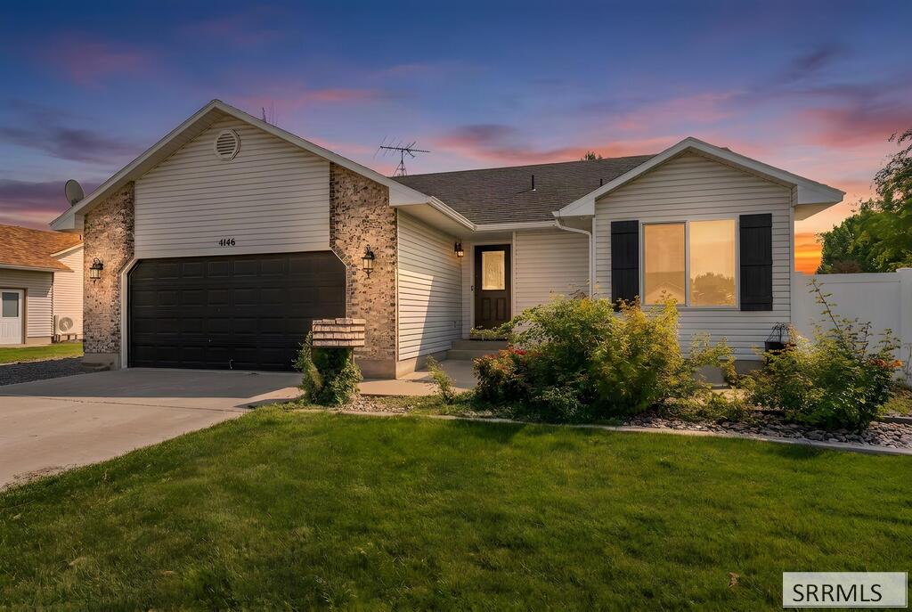 4146 Forest Glen Drive