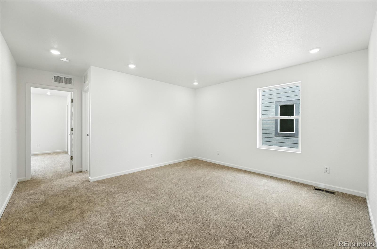 2086 Wagon Wheel Aly