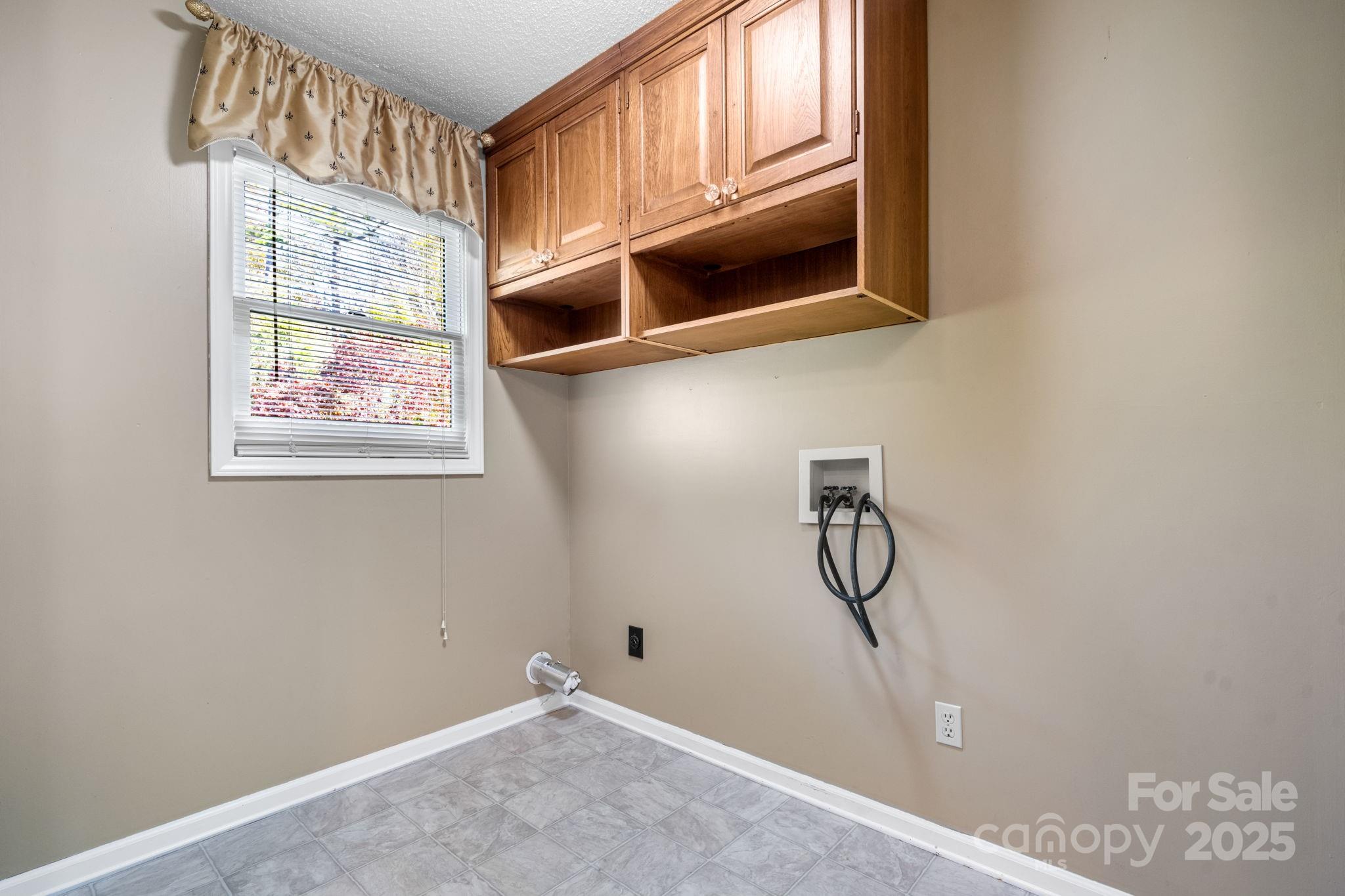 14 Hunters Creek Lane