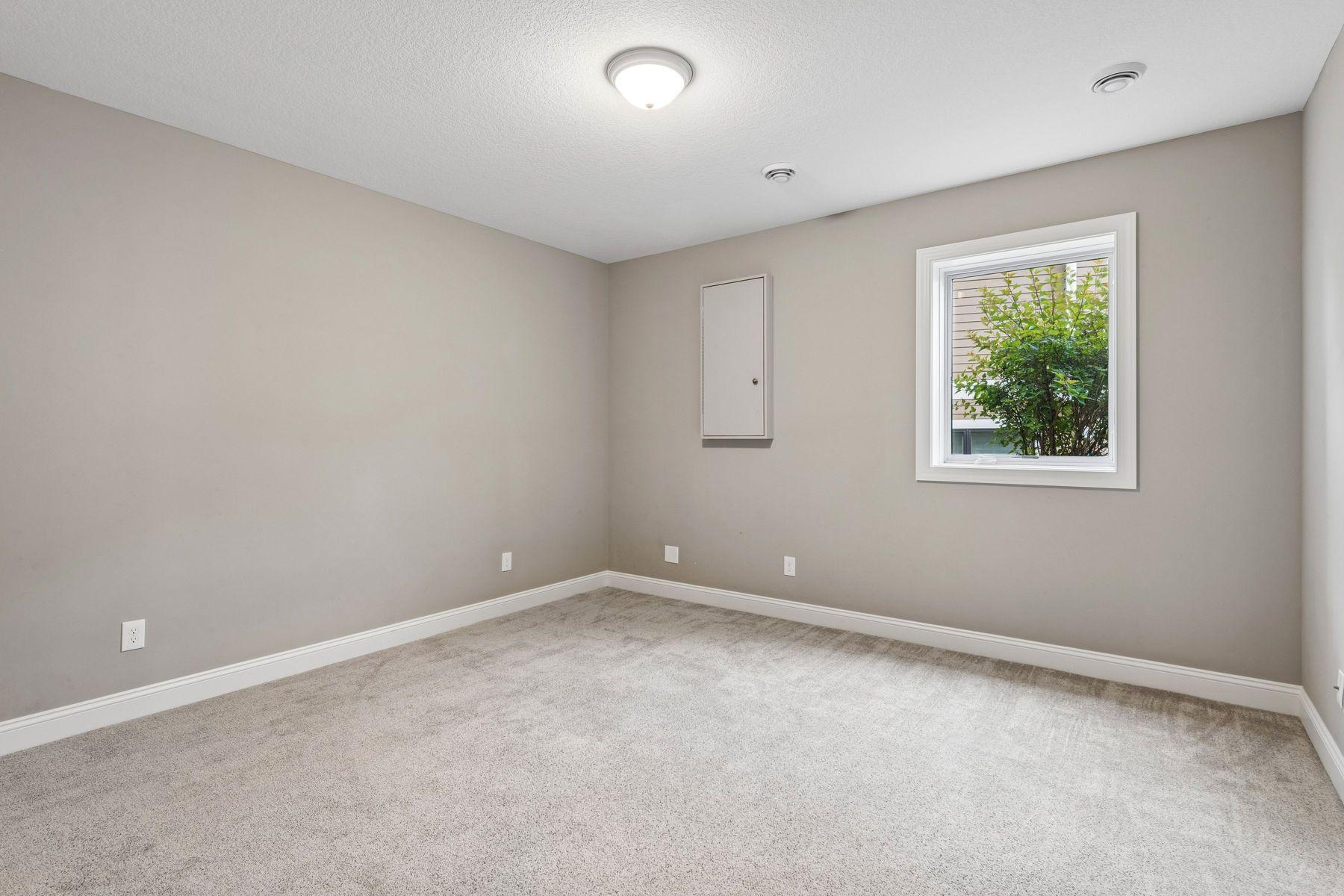 280 Bellwether Path