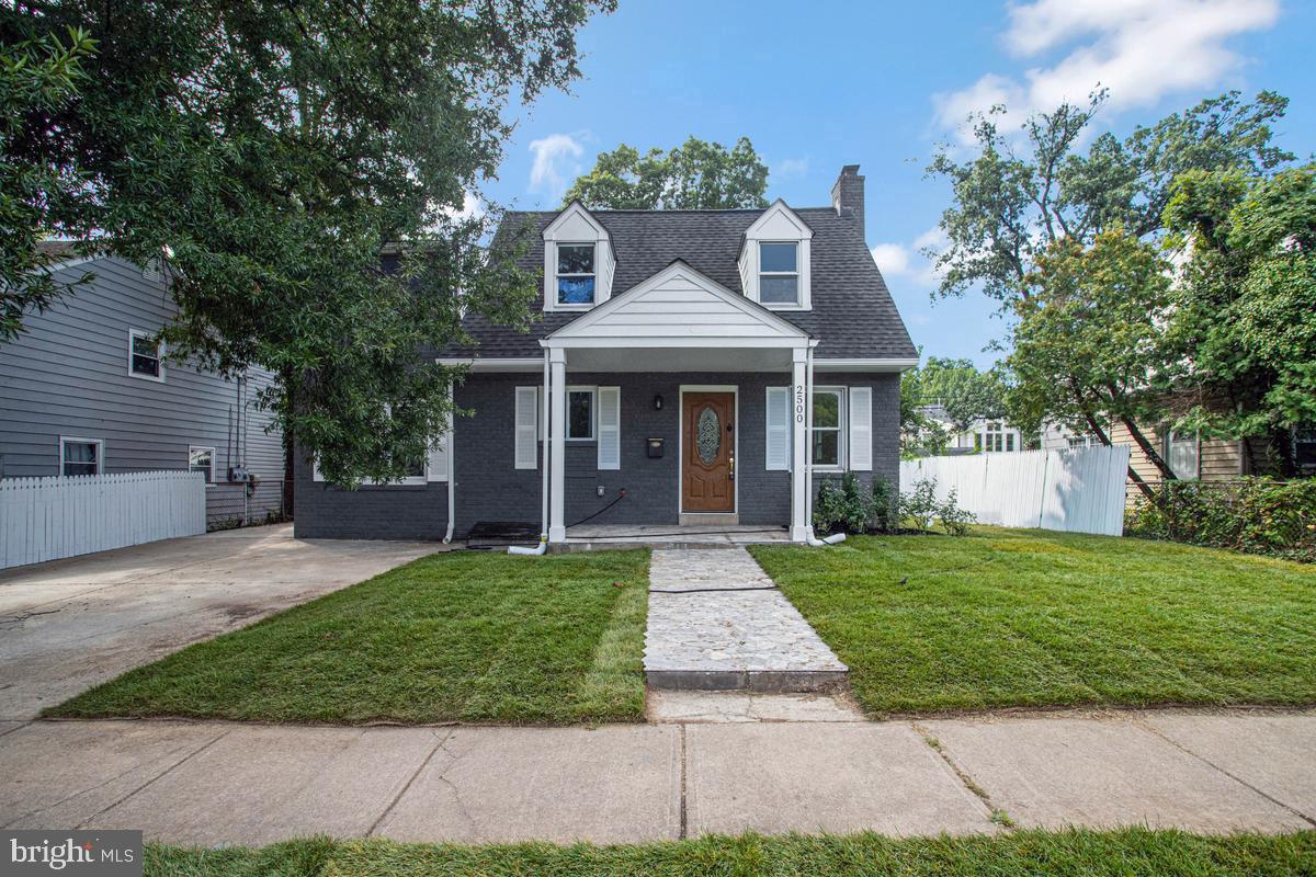 2500 Arlington