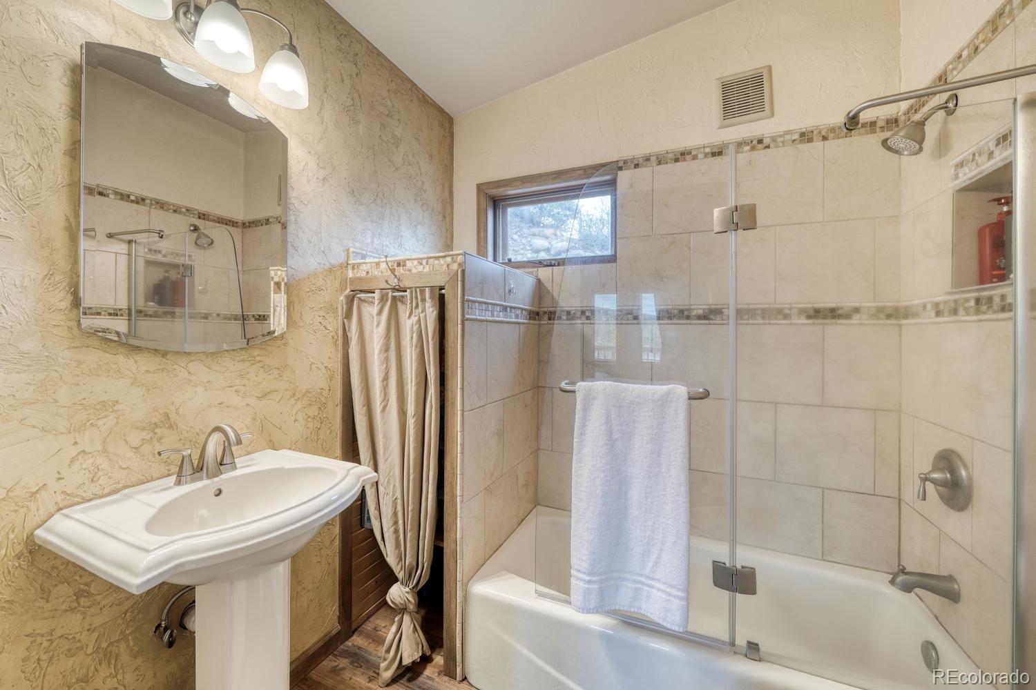 37820 Twin Kopie Drive