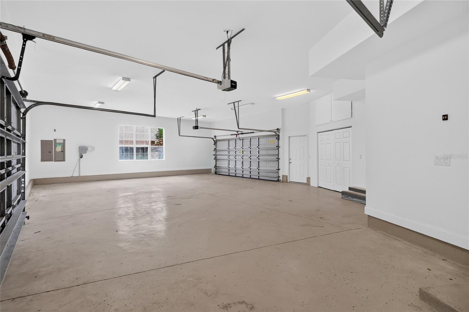 7103 Twelve Oaks Drive