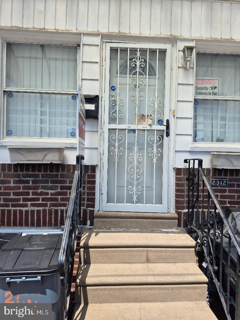 2312 S Bonsall Street