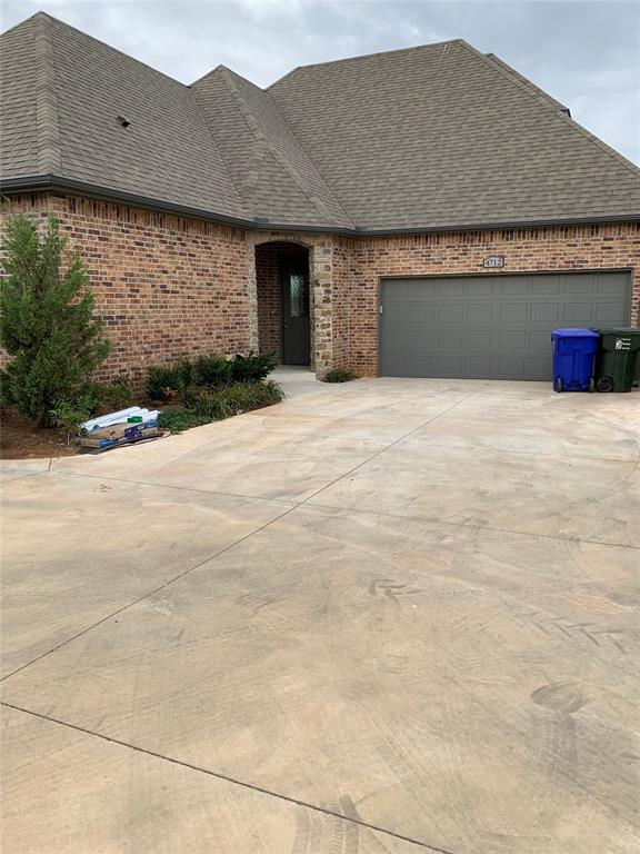 3 bed, 2.5 bath home in sought after neighborhood in NW Norman with a great view!Master on 1st floor with access to the utility roomTile floors, carpet in bedrooms, water viewClubhouse with pool and storm shelterlawn care included**Pet Policy:500.00 pet deposit. Rent Increases by $25 a month if pets are approved at the property. Deposits increase to match new rent rate and are fully refundable if property is returned in the same condition it was initially leased to tenant(s). A maximum of two pets per property under for 35 pounds each. Some breed restrictions apply