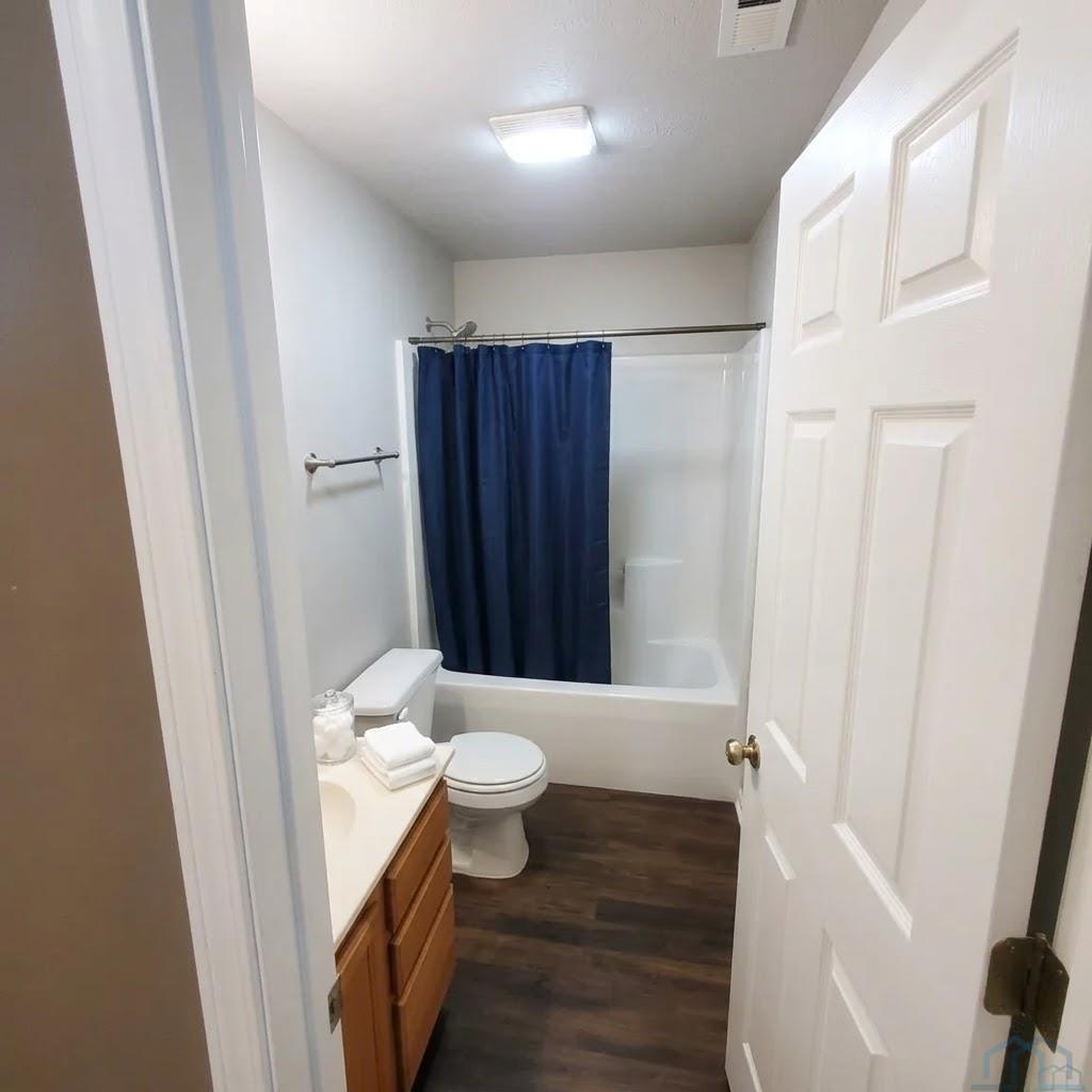 4017 Fieldcrest Drive