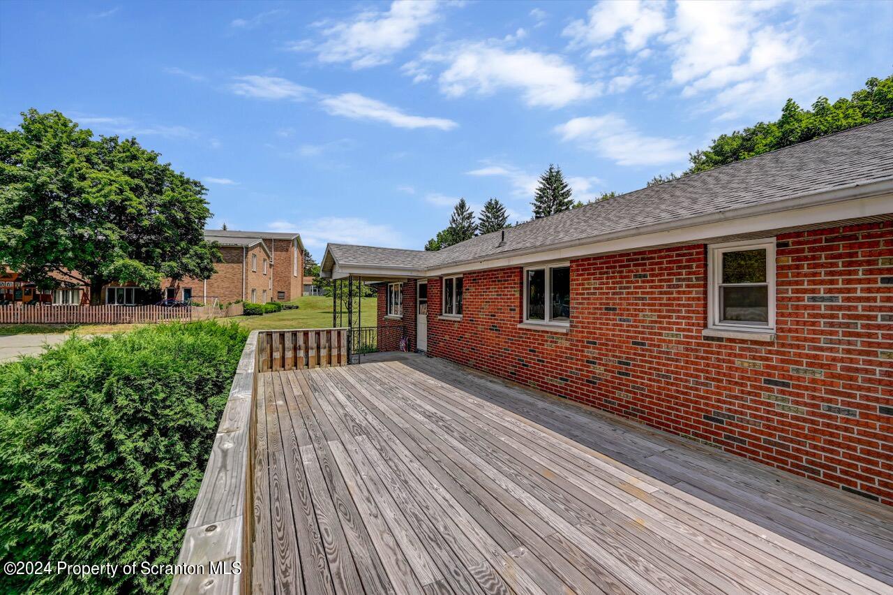 411 Layton Road