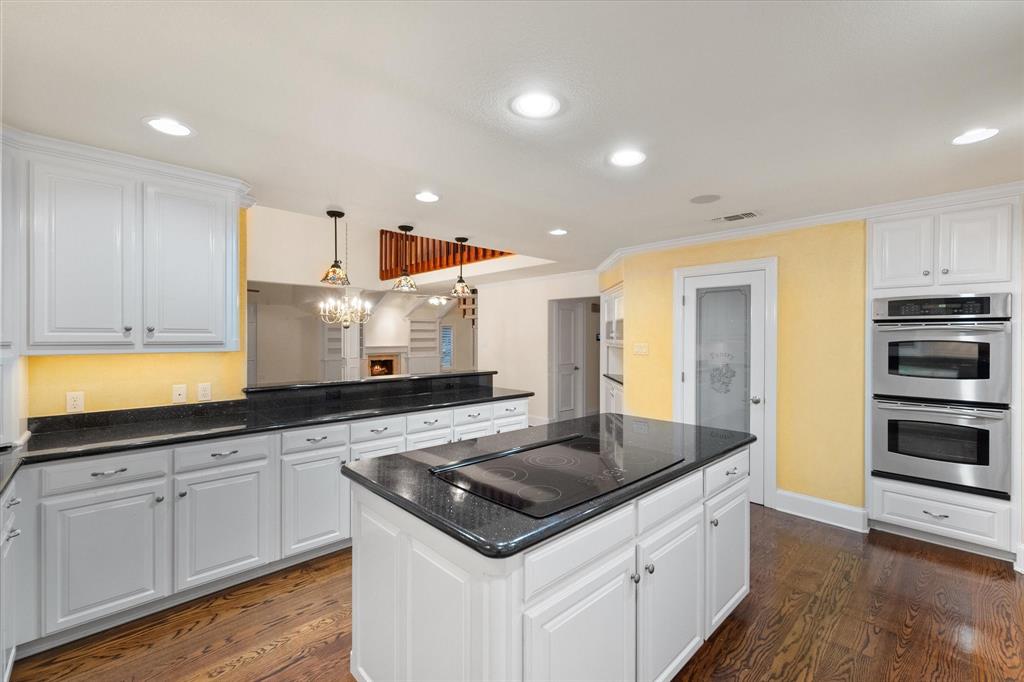 7 Woodland Drive