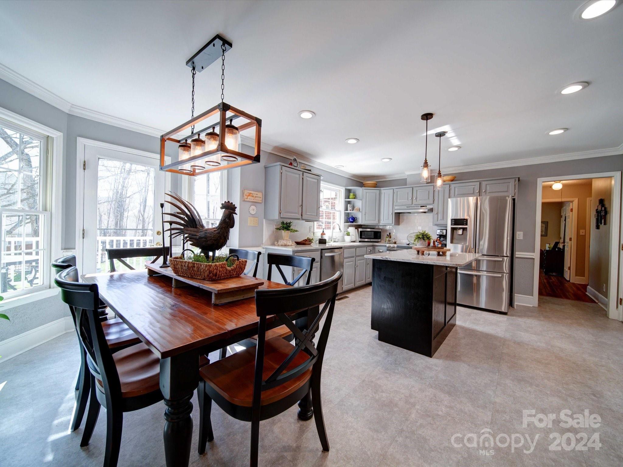 5044 Scaleybark Court 133