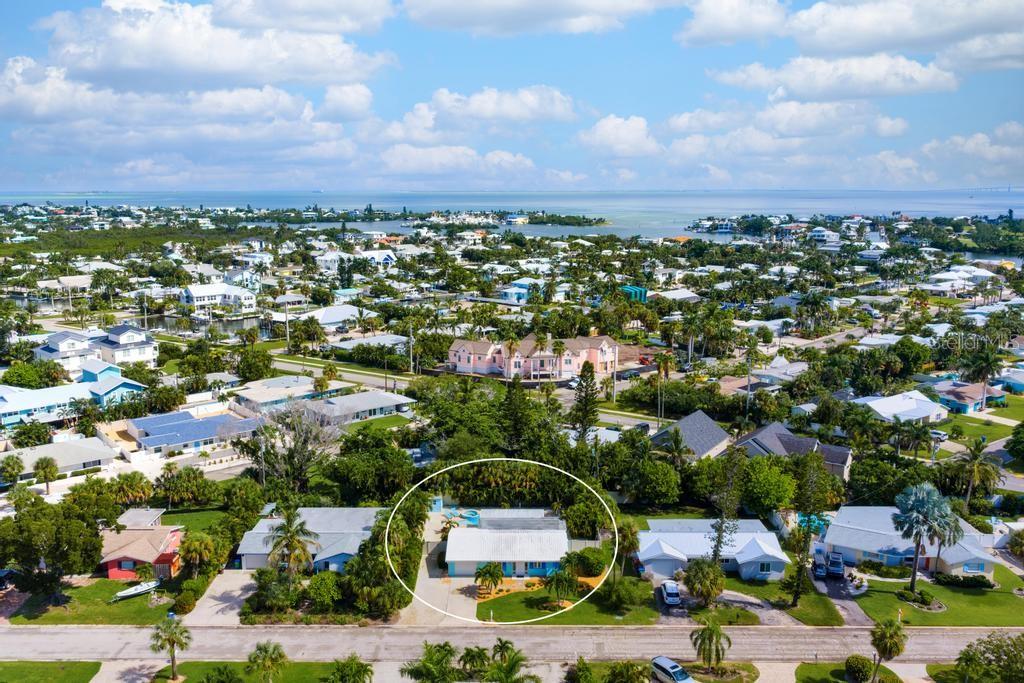 406 Bay Palms Drive