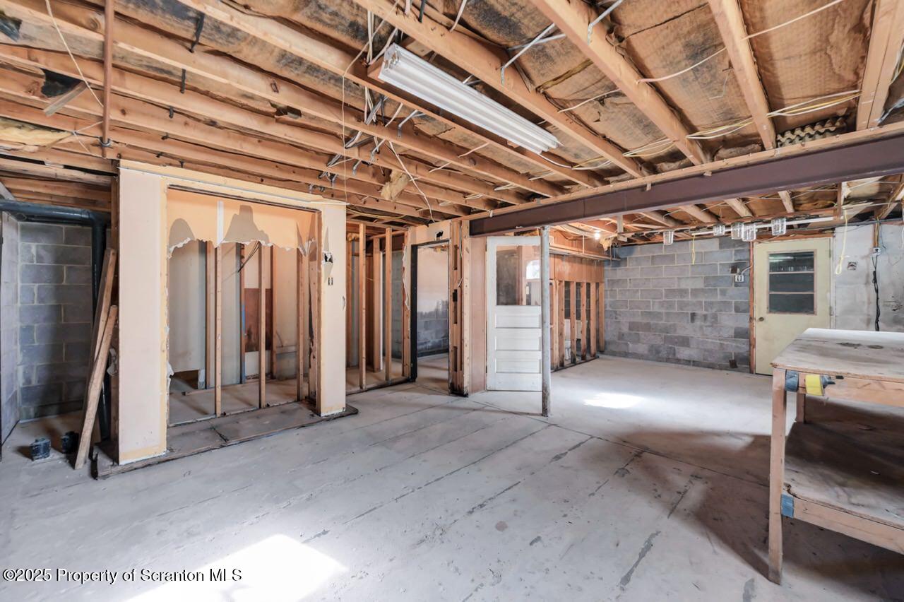 2 Crestmont Place