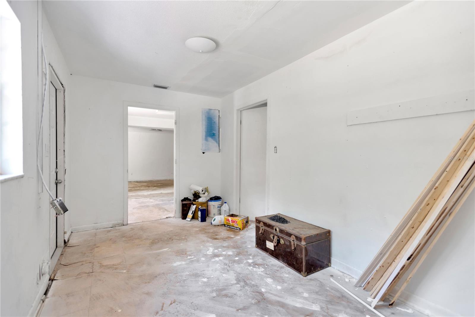 605 Ronele Drive