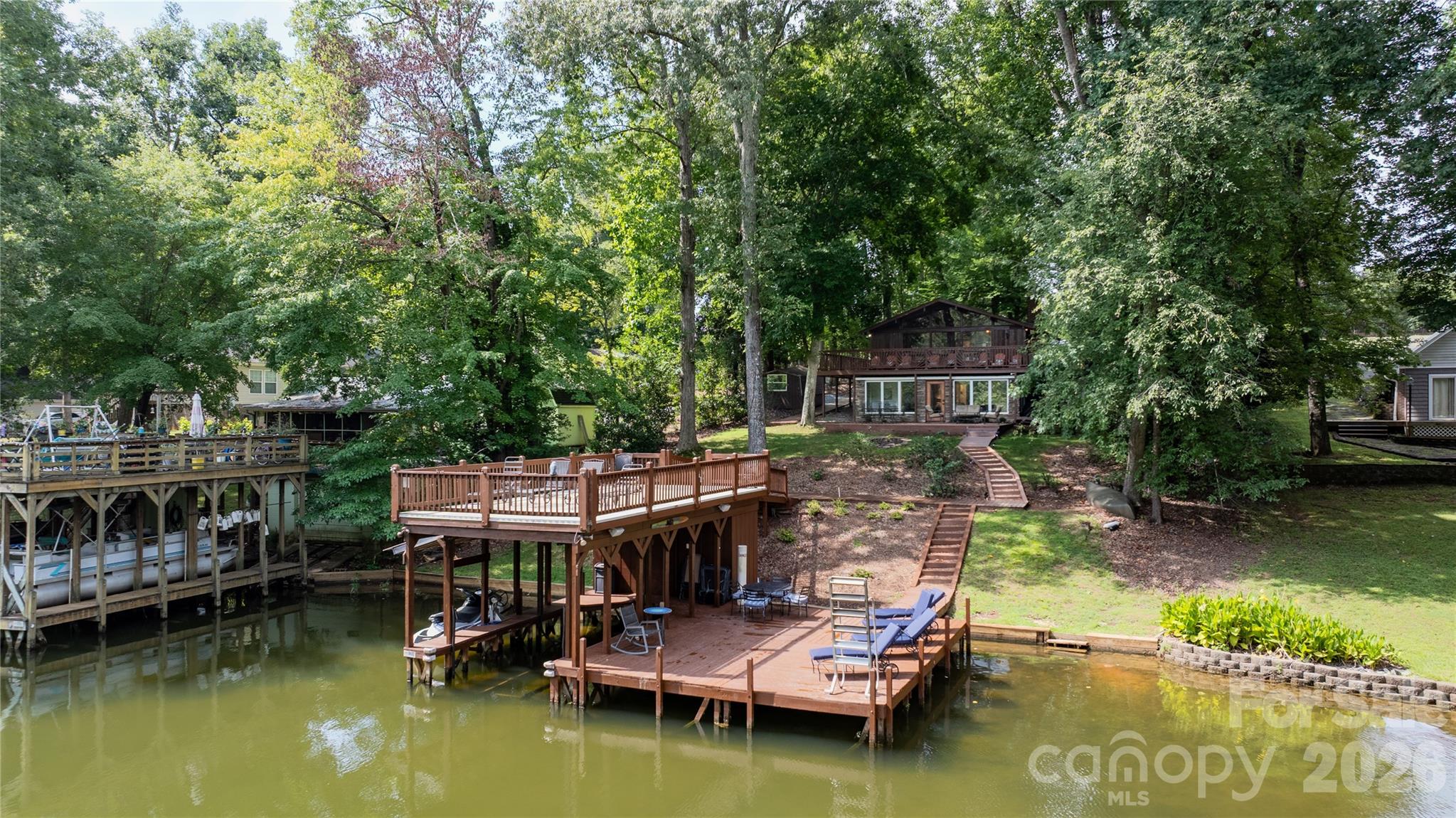 825 Emerald Shores Road